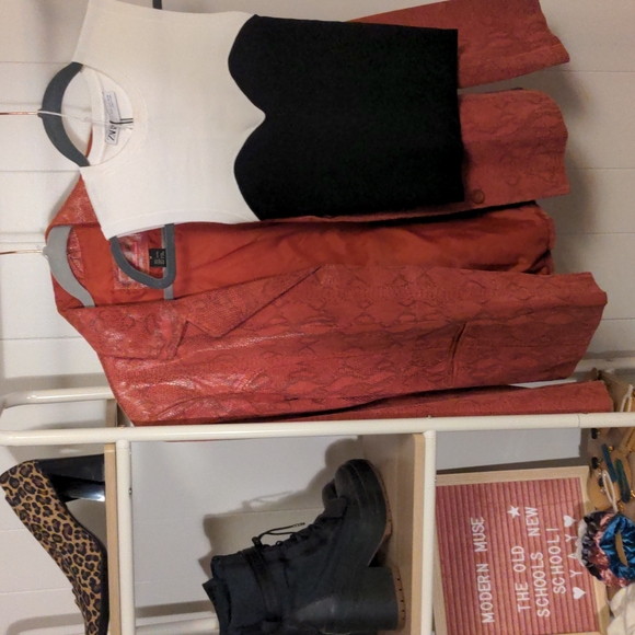 Brandon Thomas res snakeskin leather jacket! - Picture 6 of 6